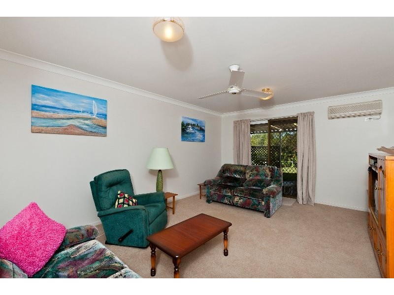 16 Hillcrest St, Aspley QLD 4034