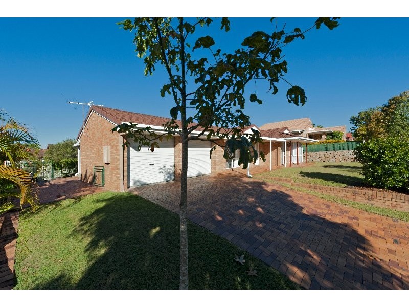 16 Hillcrest St, Aspley QLD 4034