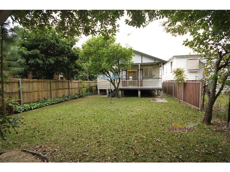 12 Onslow Street, Ascot QLD 4007