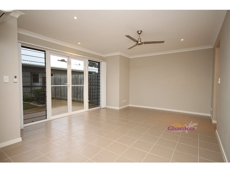 4/42 Petrie Cres, Aspley QLD 4034