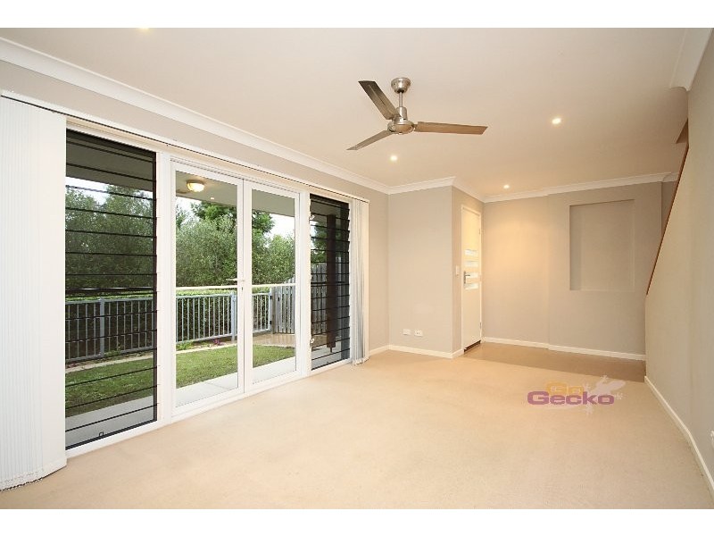 4/42 Petrie Cres, Aspley QLD 4034