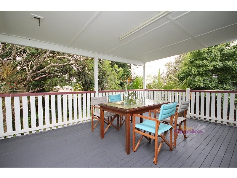 12 Railway Parade, Clayfield QLD 4011