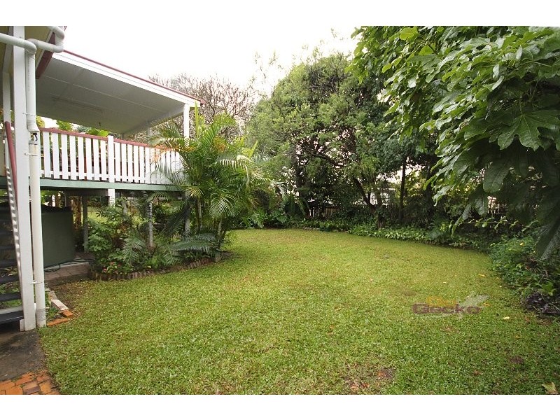 12 Railway Parade, Clayfield QLD 4011