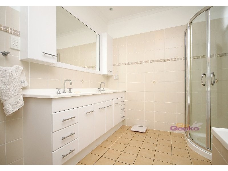 25 Devona St, Aspley QLD 4034