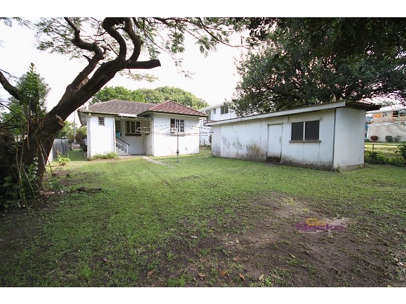 76 Hedley Avenue, Nundah QLD 4012