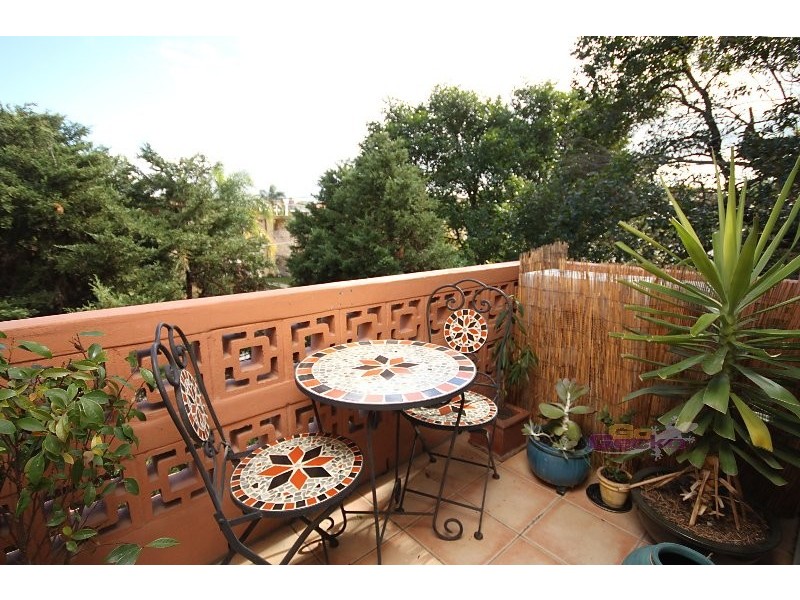 4/23 Melton Road, Nundah QLD 4012