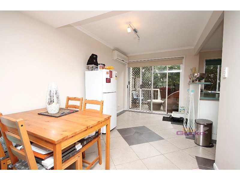 8/20 Brickfield Rd, Aspley QLD 4034