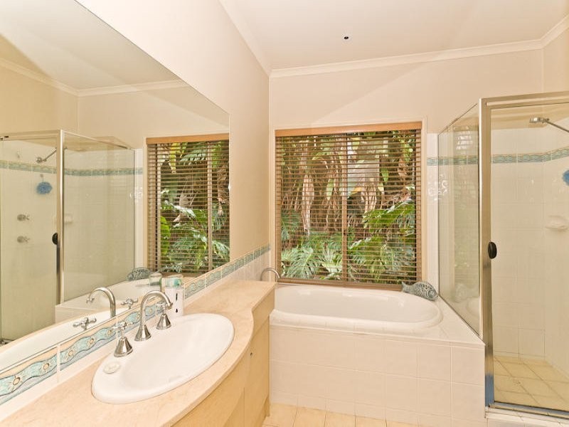 39 Kurrajong Place, Bridgeman Downs QLD 4035