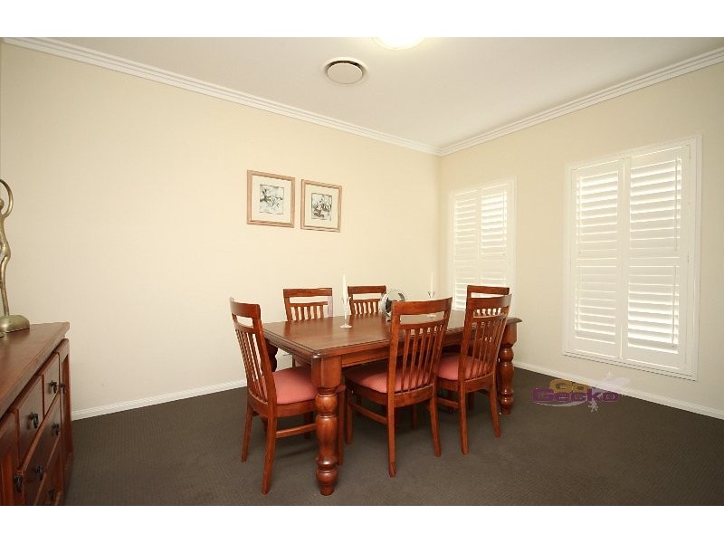 10 Seeana Cres, Bridgeman Downs QLD 4035