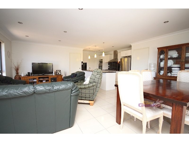 71 Northquarter Drive, Murrumba Downs QLD 4503