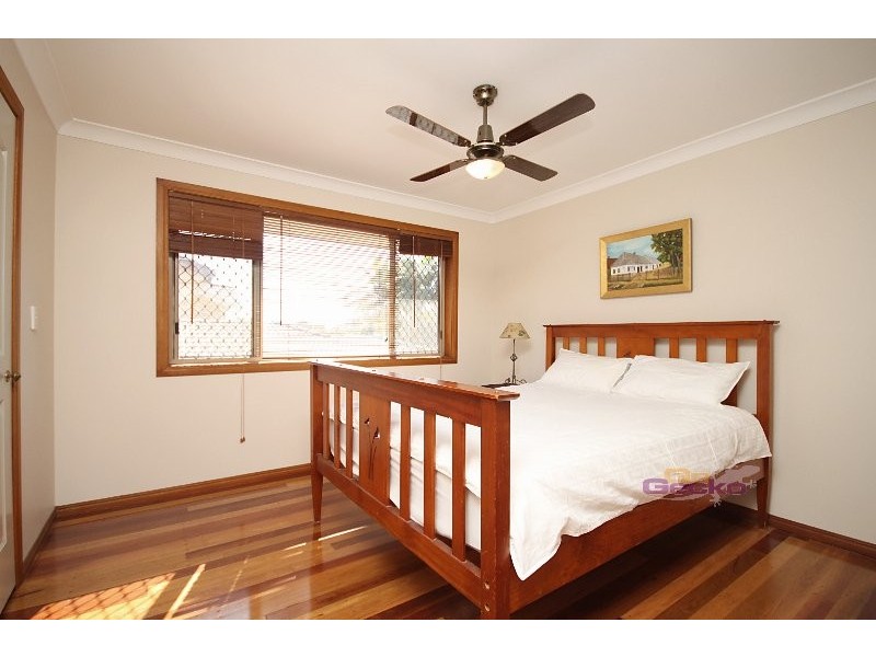42 Dimboola St, Bridgeman Downs QLD 4035