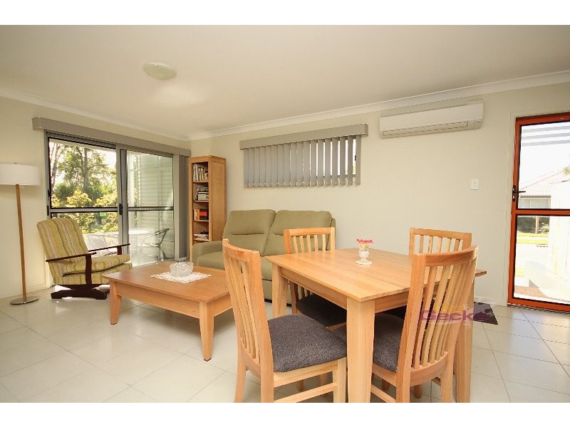 1/17-20 Carnarvon Crescent, Fitzgibbon QLD 4018
