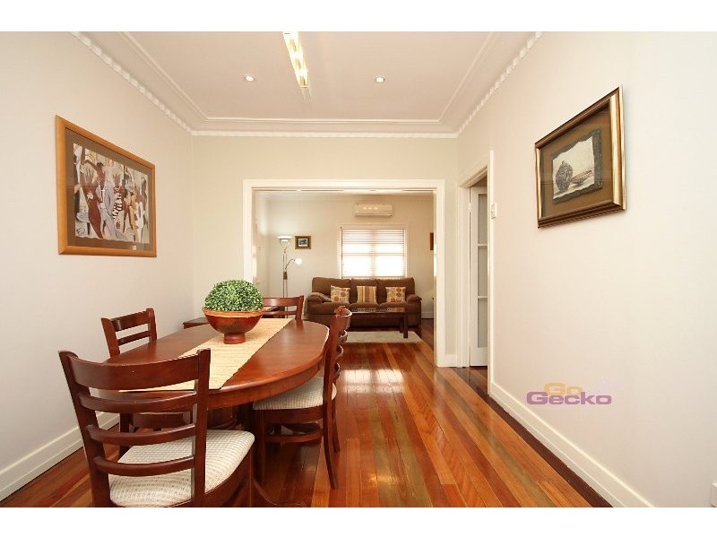 218 Rode rd, Wavell Heights QLD 4012