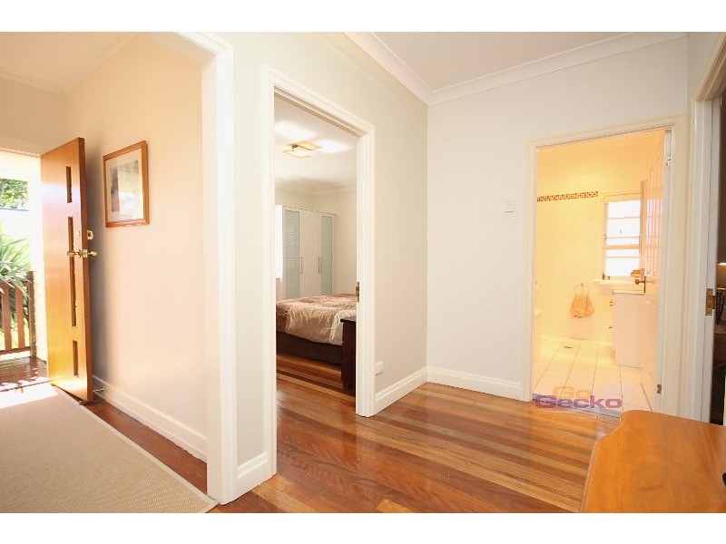 218 Rode rd, Wavell Heights QLD 4012