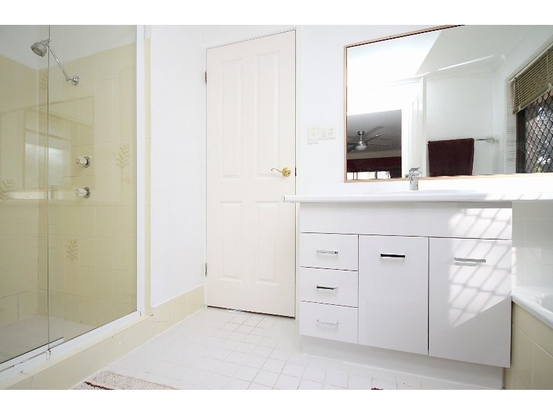 6 Cerise Street, Wavell Heights QLD 4012