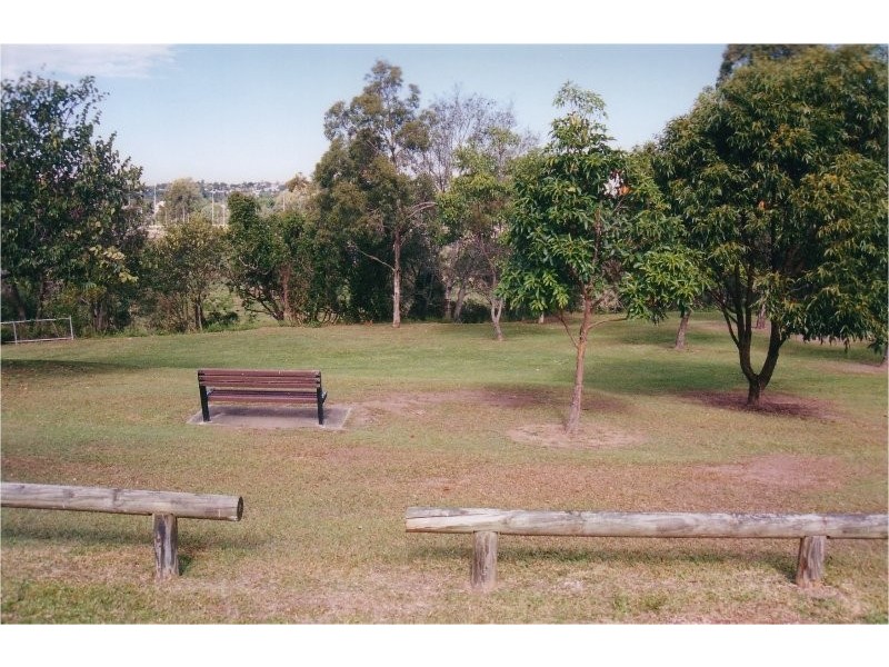 12 Huet St, Wavell Heights QLD 4012