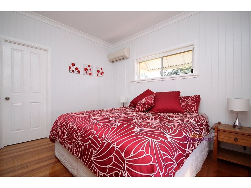 98A Main Avenue, Wavell Heights QLD 4012