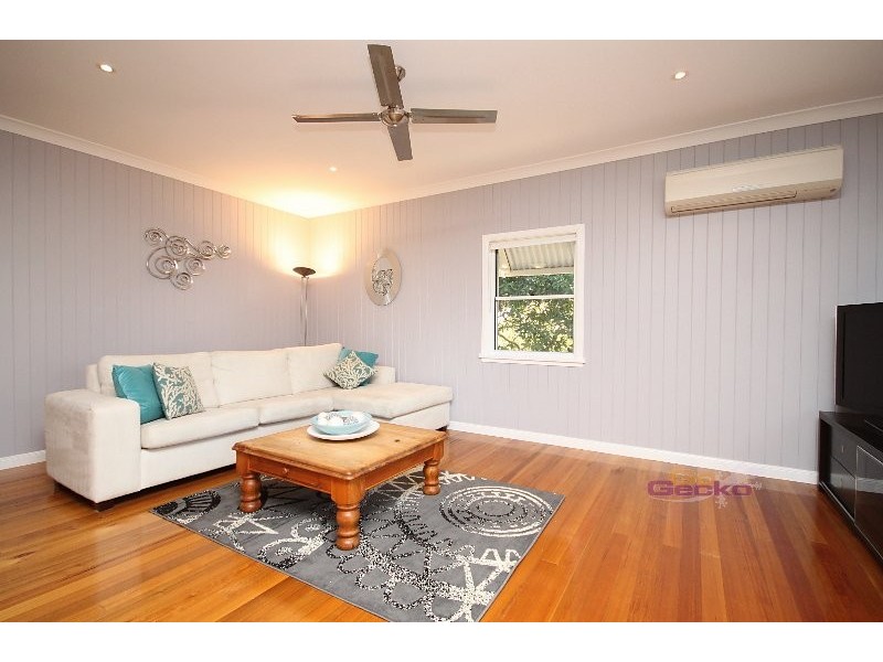 98A Main Avenue, Wavell Heights QLD 4012