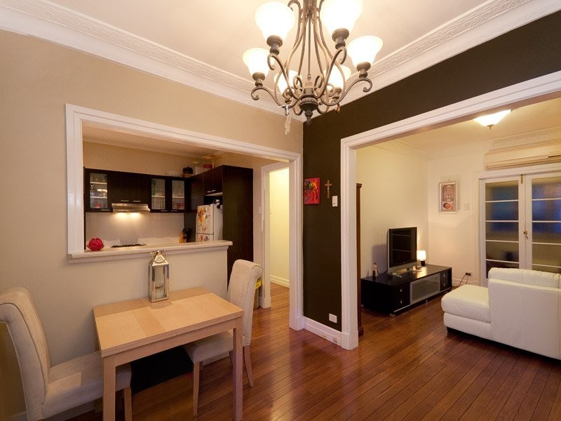 252 Rode Road, Wavell Heights QLD 4012