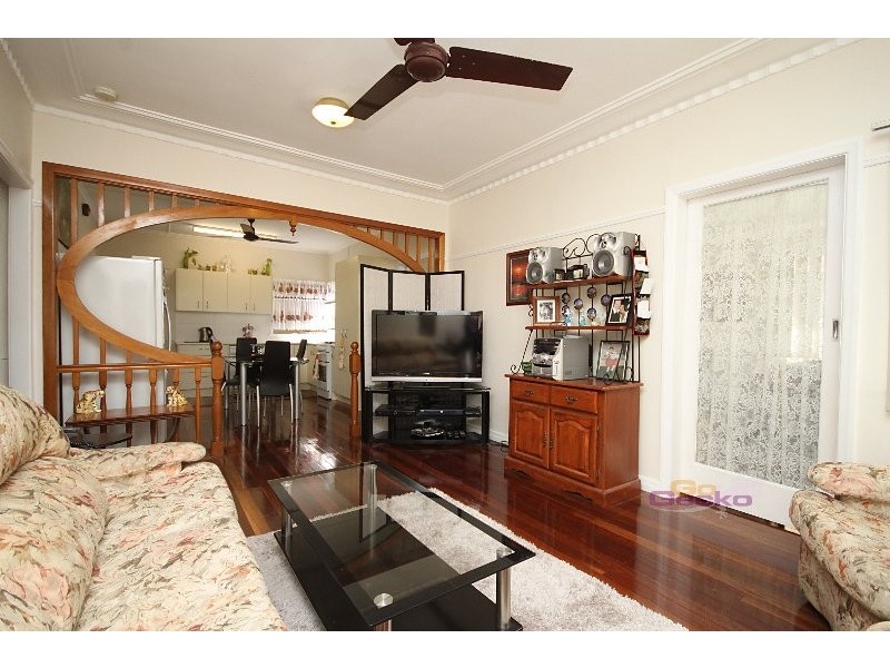 6 Parker Avenue, Northgate QLD 4013