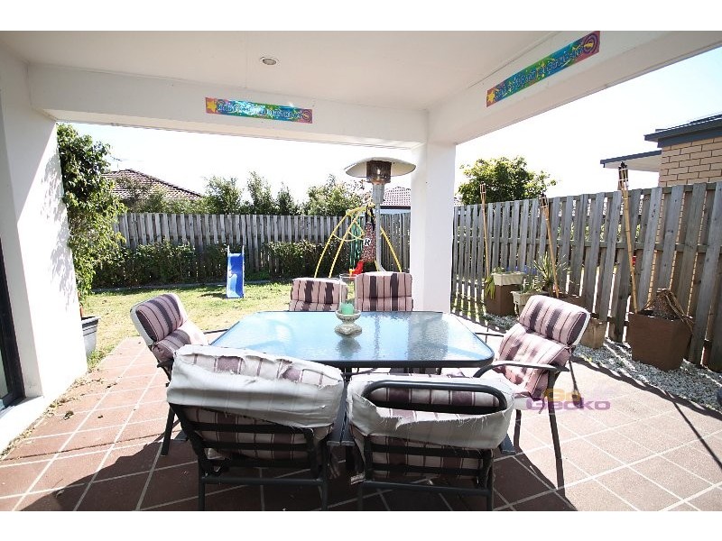 84 Waterlily Circuit, Carseldine QLD 4034