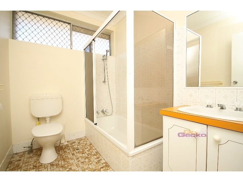 2/47 Pioneer St, Zillmere QLD 4034