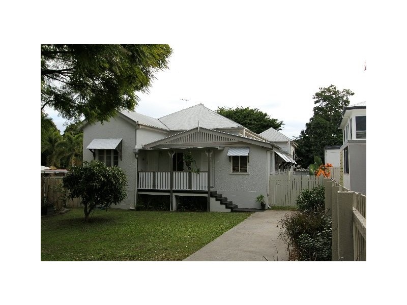 284 Nudgee Rd, Hendra QLD 4011