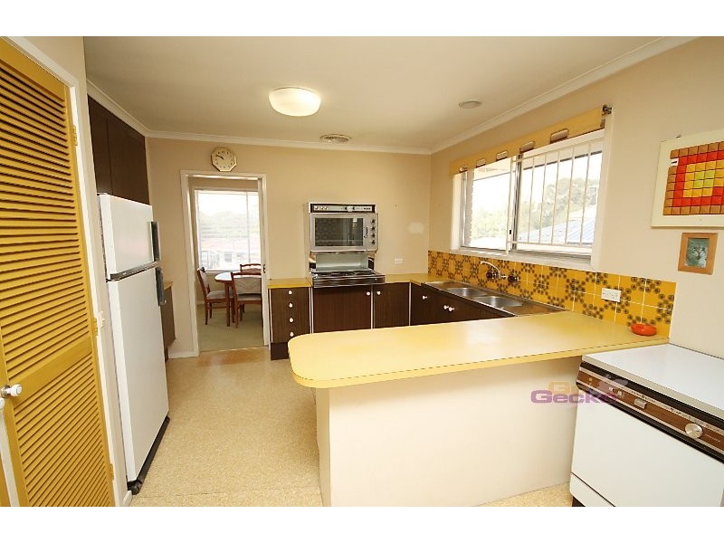 76 Redbourne St, Chermside West QLD 4032