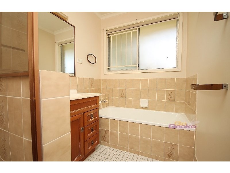 76 Redbourne St, Chermside West QLD 4032