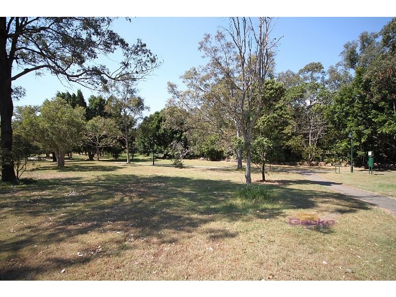 76 Redbourne St, Chermside West QLD 4032