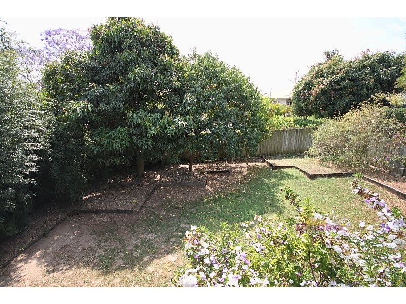 15 Aveling St, Wavell Heights QLD 4012