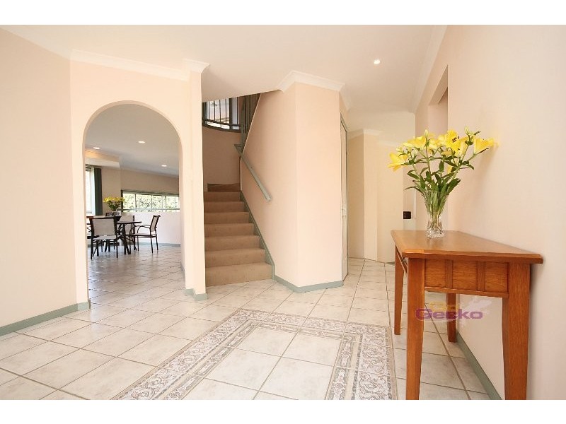 195 Bangalow St, Bridgeman Downs QLD 4035