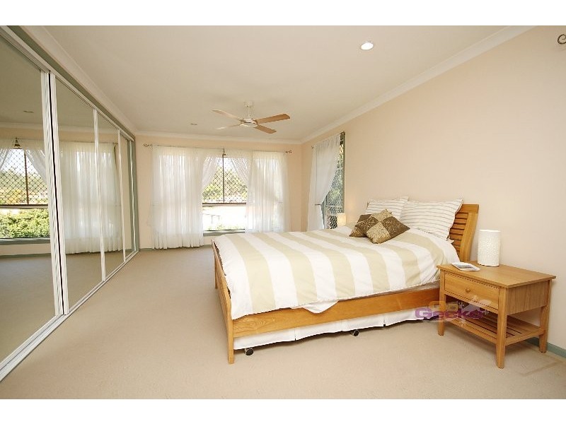 195 Bangalow St, Bridgeman Downs QLD 4035