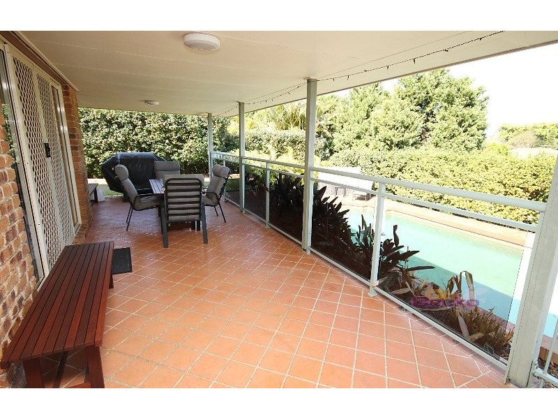 195 Bangalow St, Bridgeman Downs QLD 4035