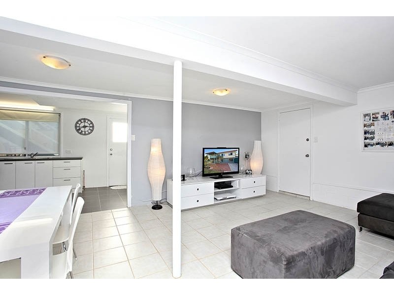 93 Laura Street, Clontarf QLD 4019