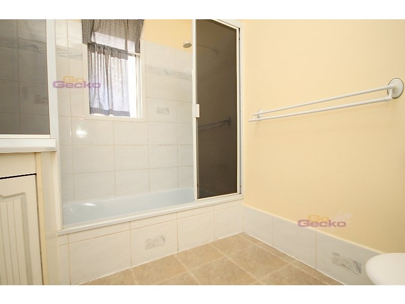 6 Alleena St, Chermside QLD 4032