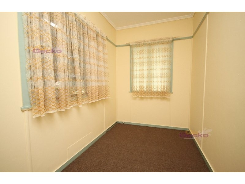 6 Alleena St, Chermside QLD 4032