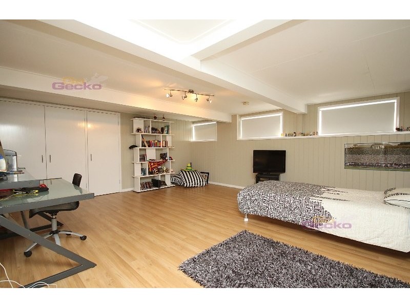 20 Leighton St, Wavell Heights QLD 4012