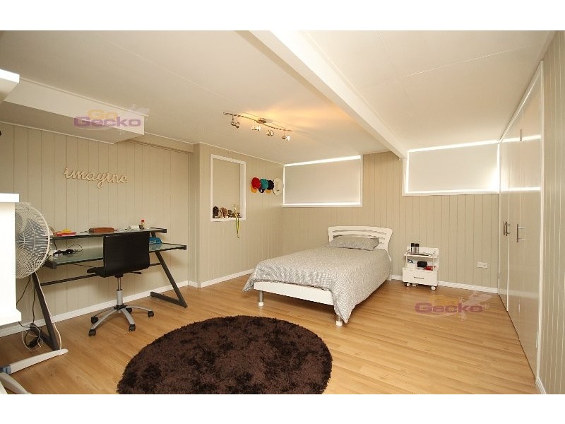 20 Leighton St, Wavell Heights QLD 4012