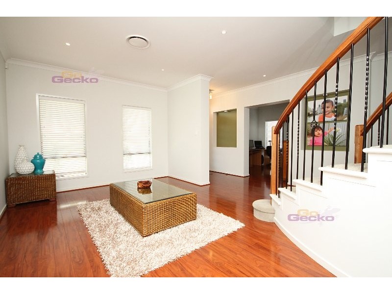 27 Ray St, Carseldine QLD 4034