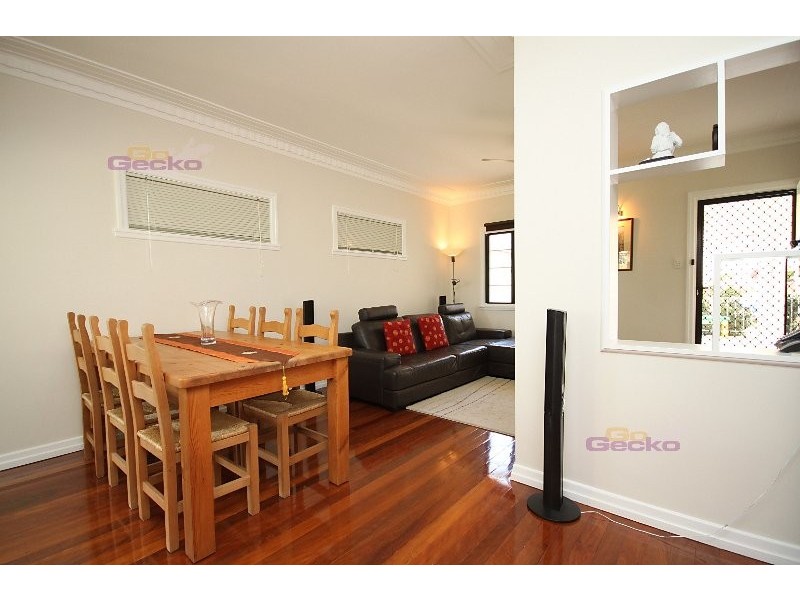 11 Simla Ave, Geebung QLD 4034