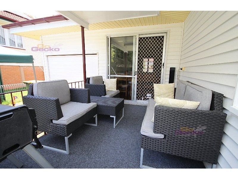 11 Simla Ave, Geebung QLD 4034