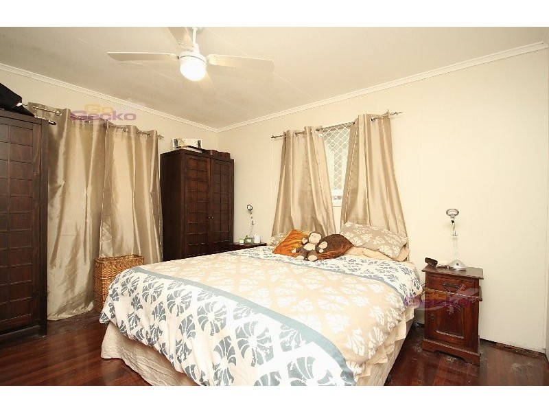 14 Nundah St, Brighton QLD 4017