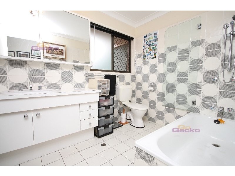 32 IRONWOOD ST, Aspley QLD 4034