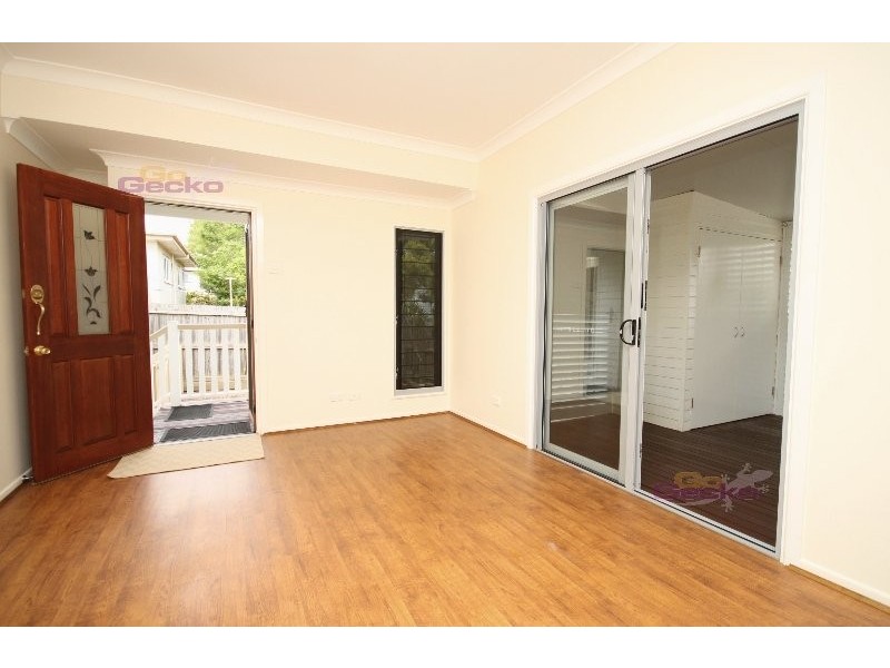8 Conroy St, Zillmere QLD 4034