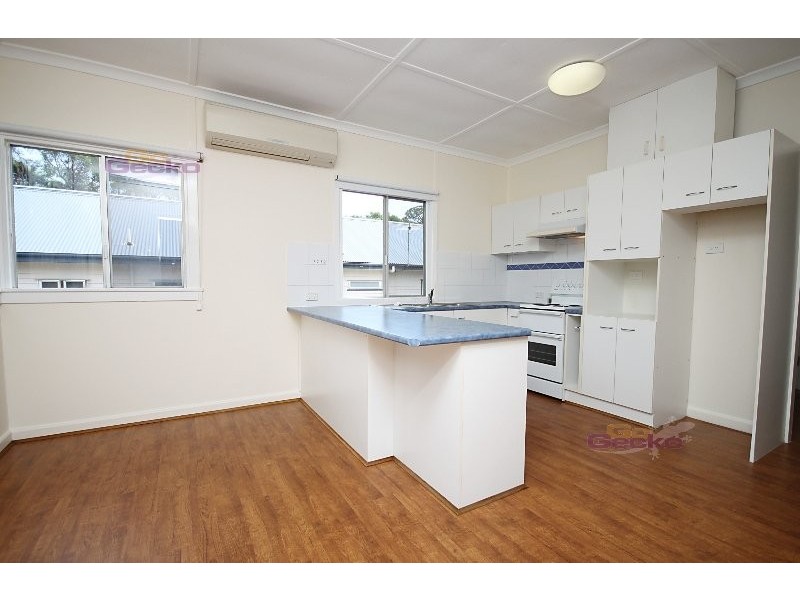 8 Conroy St, Zillmere QLD 4034