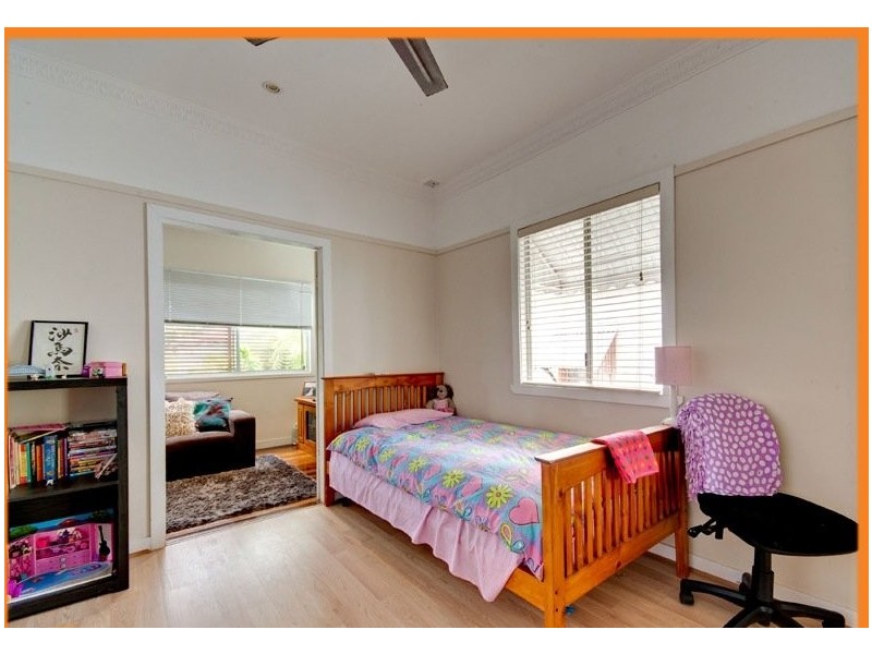 20 Washington St, Deagon QLD 4017