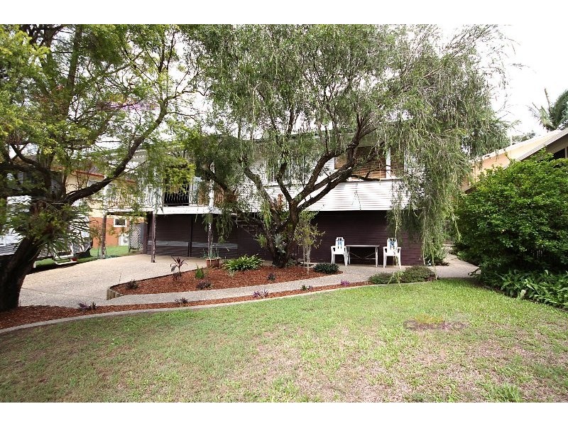 3 Glendavis St, Brighton QLD 4017