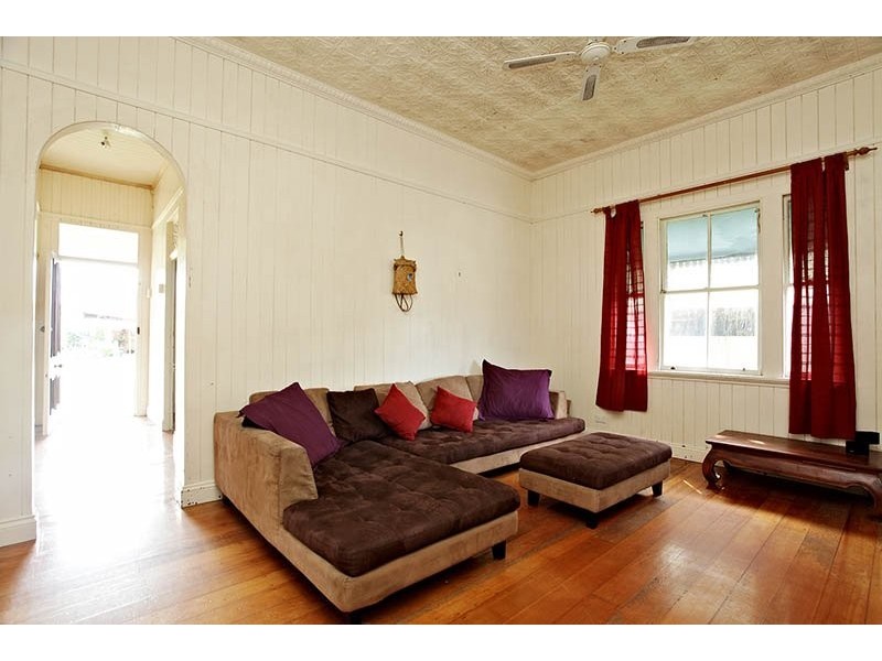 8 Flaxman Street, Banyo QLD 4014