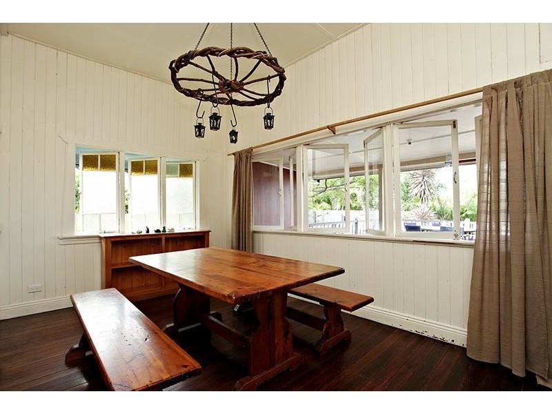 8 Flaxman Street, Banyo QLD 4014